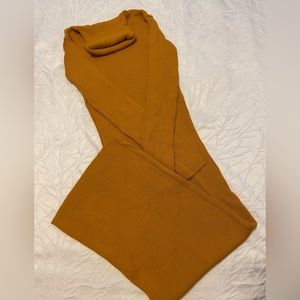 Mustard Ribbed Knit Dress – Size S – Excellent Condition